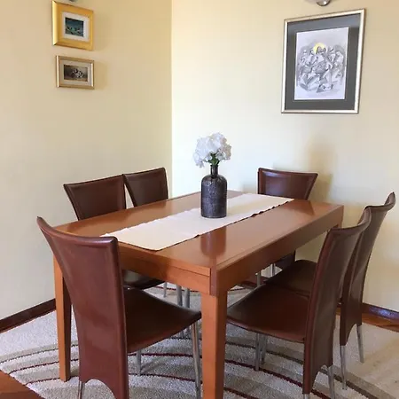 Ana-1 Minute To The Old دوبروفينك