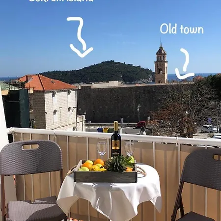Ana-1 Minute To The Old * Dubrovnik